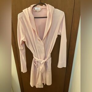 Ann Taylor LOFT Bathrobe